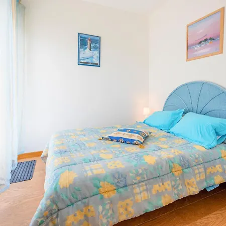 Awesome Apartment In Royan With Wifi Apartment *