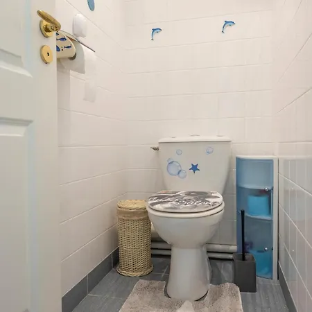Awesome Apartment In Royan With Wifi Appartamento Royan