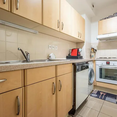 Awesome Apartment In Royan With Wifi * Royan
