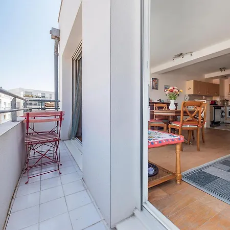Awesome Apartment In Royan With Wifi Royan
