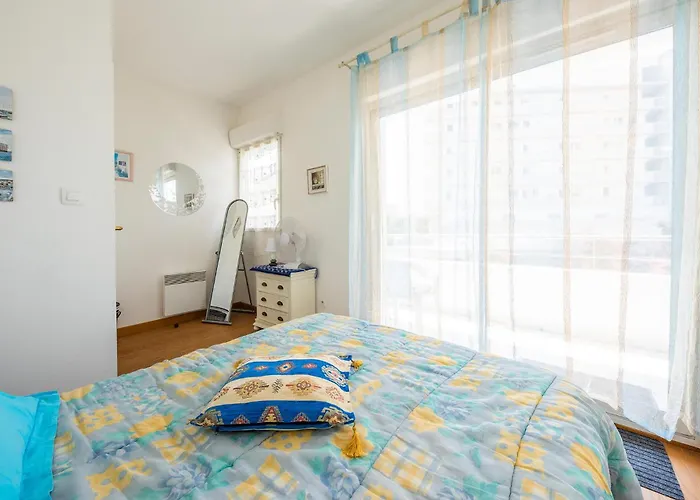 1 Bedroom Awesome In Lejlighed *